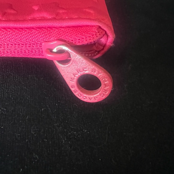 Marc by Marc Jacobs iPad mini case - Picture 4 of 4